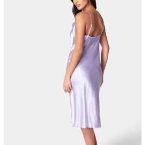 bebe Lilac Satin Midi Dress